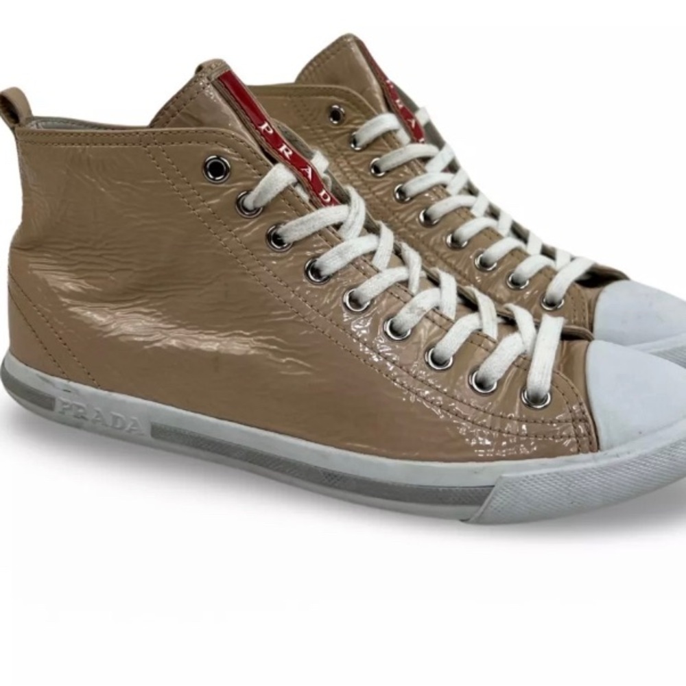 Vintage Prada sneakers! - Picture 5 of 10